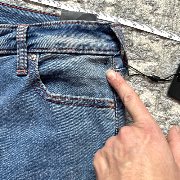 True Religion Becca Mid Rise Boot Cut Jeans Size 28 NWT Minor Flaw - Picture 9 of 13